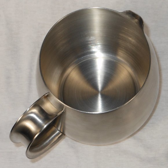 2001 Starbucks stainless steel creamer - Picture 4 of 5